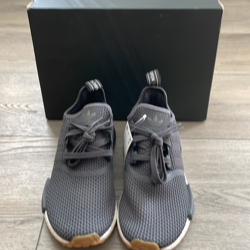 ADIDAS NMD R1 "GUM SOLE" Gray - Picture 12 of 16